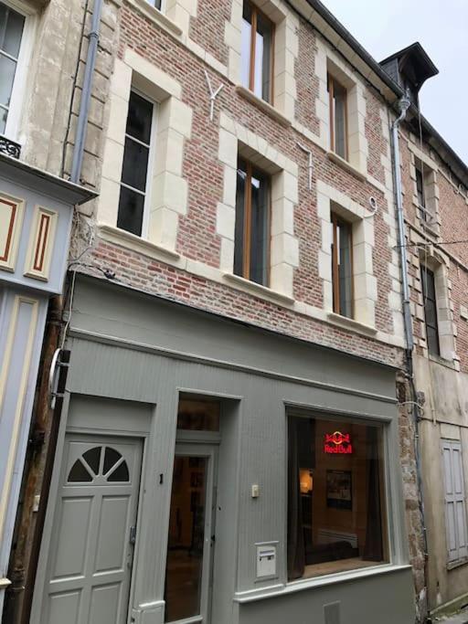 Suite De Charme Au Pied De La Cathedrale Laon Zewnętrze zdjęcie