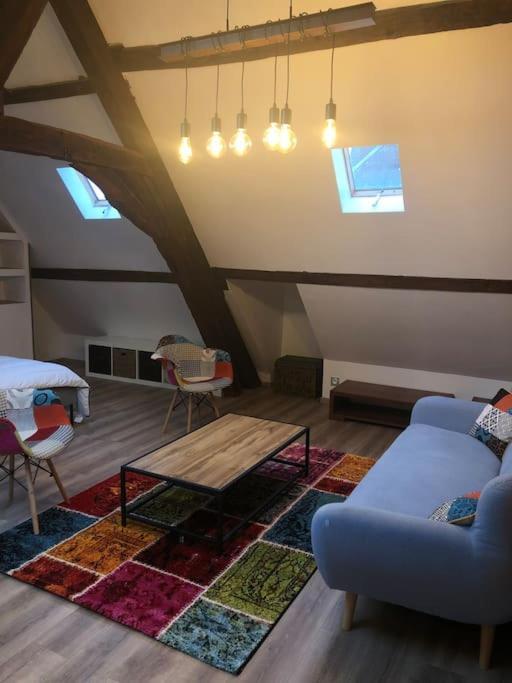 Suite De Charme Au Pied De La Cathedrale Laon Zewnętrze zdjęcie